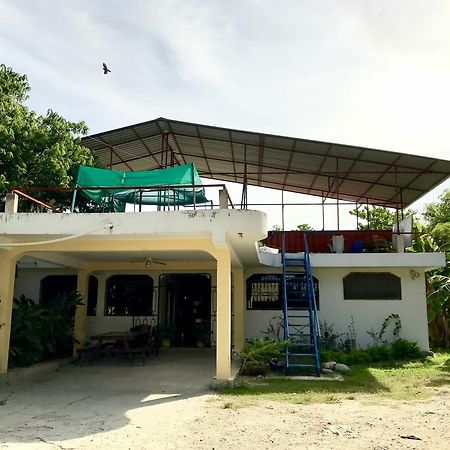 Haiti Communitere Hostel Port-au-Prince Exterior photo