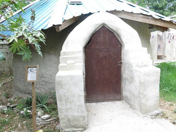 Haiti Communitere Hostel Port-au-Prince Exterior photo